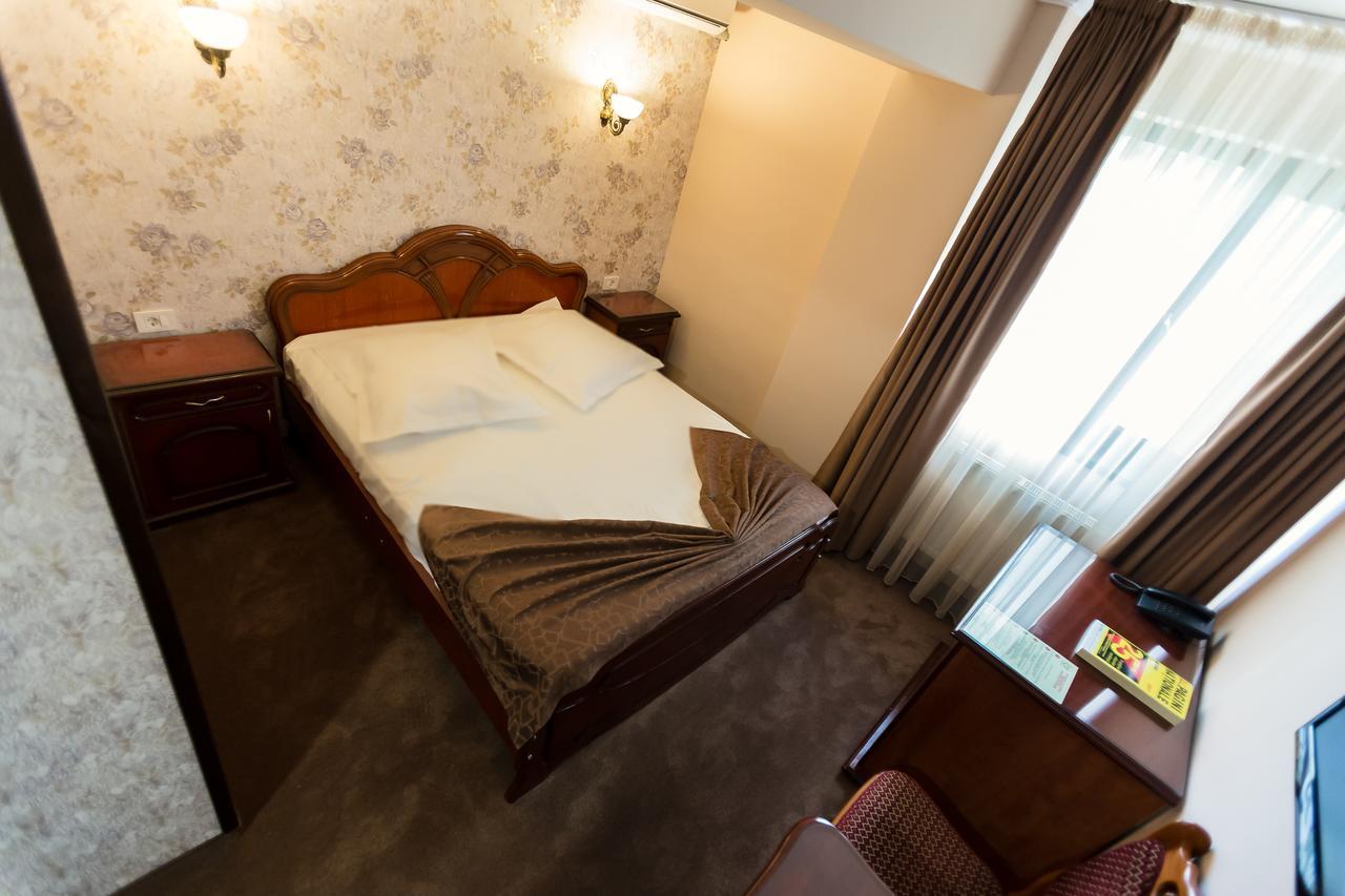 Express Residence Brăila Buitenkant foto